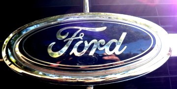 Ford Logo. PaintScratch sells Ford Touch Up Paint Pens.