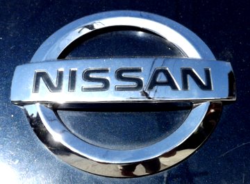 Touch up paint for 1975 Nissan.