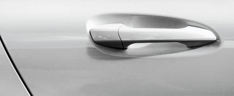 Acrylic White touch up paint for Rolls-Royce