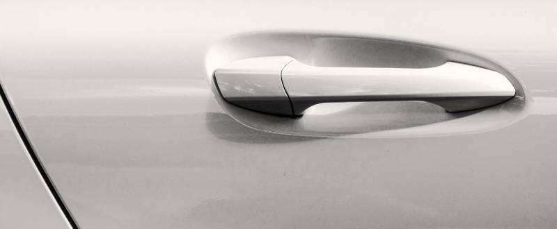 Alpine White touch up paint for BMW