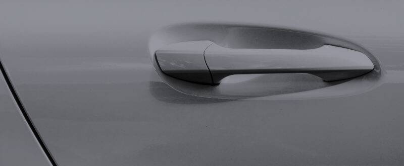 Alto Gray Pearl Metallic touch up paint for Chevrolet