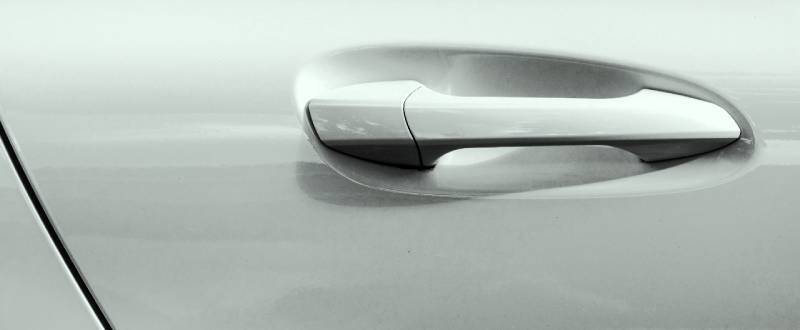 Arctic White touch up paint for Mercedes-Benz