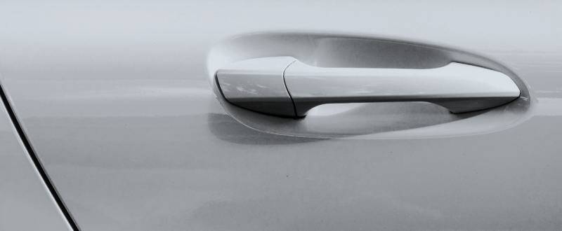Aztec Silver Metallic touch up paint for Mitsubishi