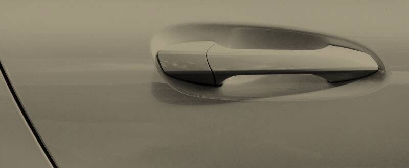 Bae-ge Metallic touch up paint for Chevrolet