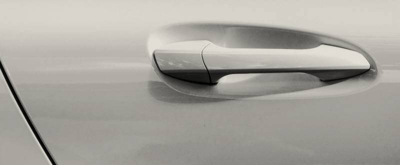 Barcelona Beige Metallic touch up paint for Mitsubishi