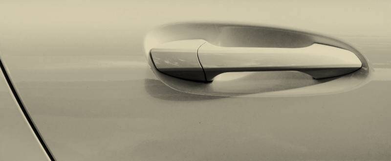 Beige Metallic  touch up paint for Nissan