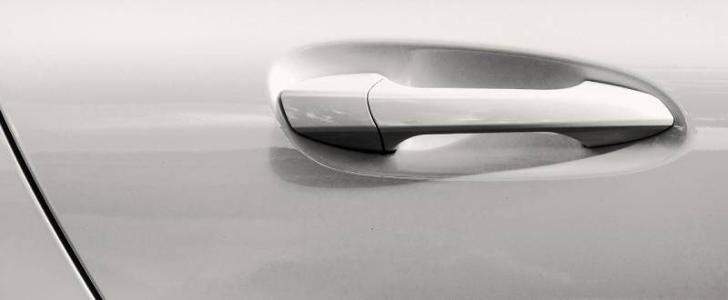 Bianco touch up paint for Maserati