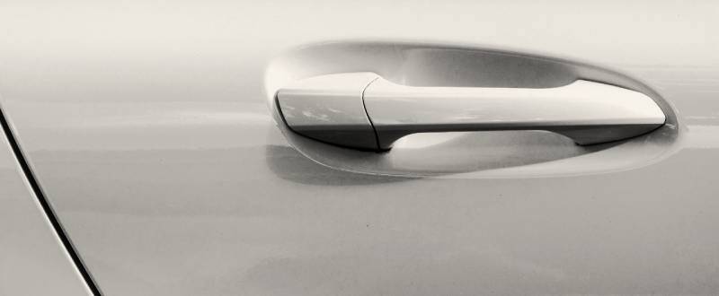Bianco Alpi Tricoat touch up paint for Maserati