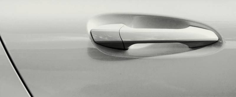 Blade Silver Metallic (wheel) touch up paint for Cadillac