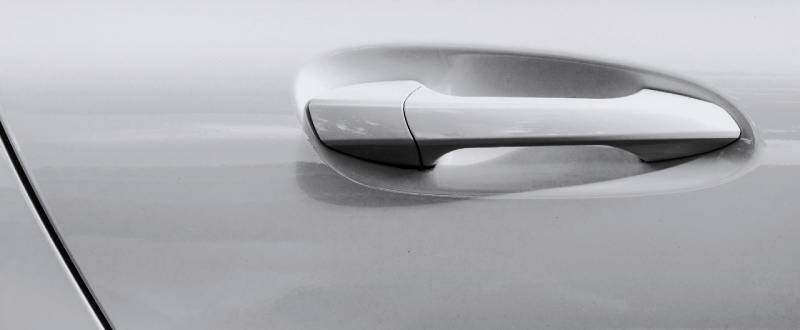 Blueish Silver Metallic touch up paint for Nissan