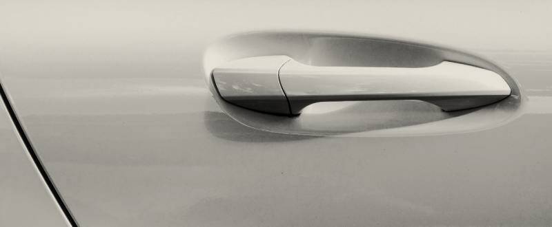 Bright Platinum Metallic touch up paint for Winnebago