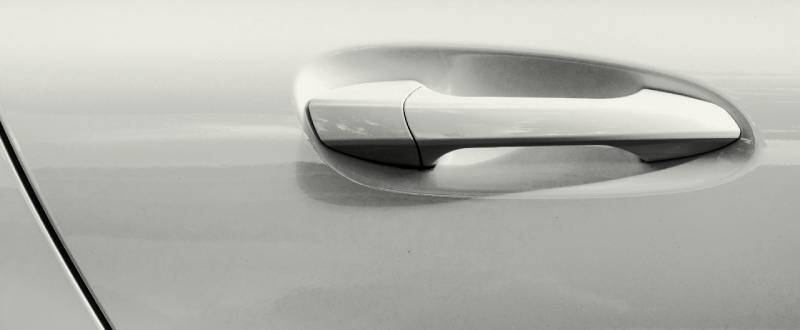 Brilliant Silver Metallic (Cladding) touch up paint for Mercury