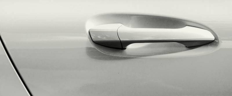 Brilliant Silver Metallic (Cladding) touch up paint for Lincoln