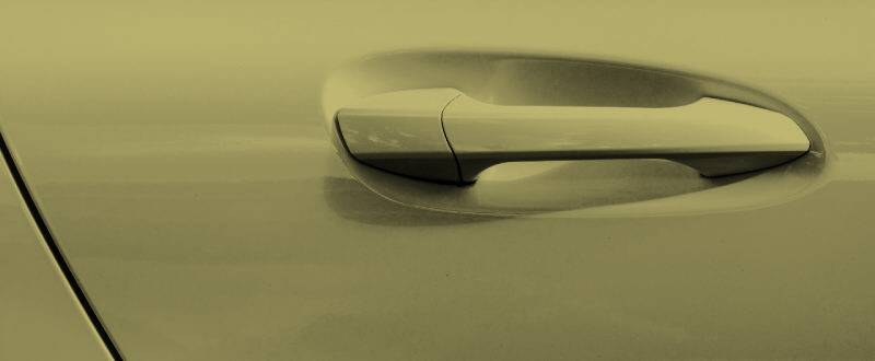 Caper Green Pearl touch up paint for Volvo