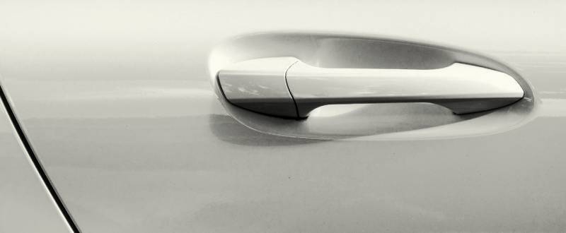 Captiva White touch up paint for Hyundai