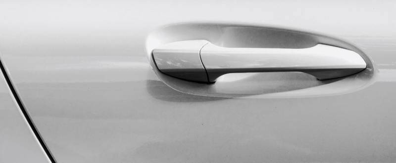 Ceramic Metallic touch up paint for Mazda