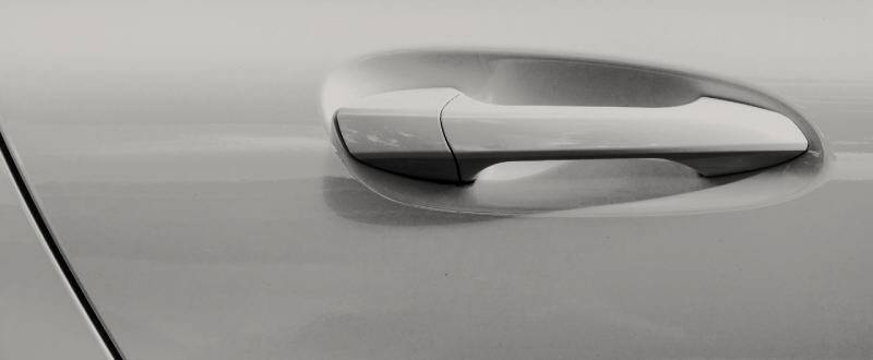 Champagne Metallescent touch up paint for Maserati