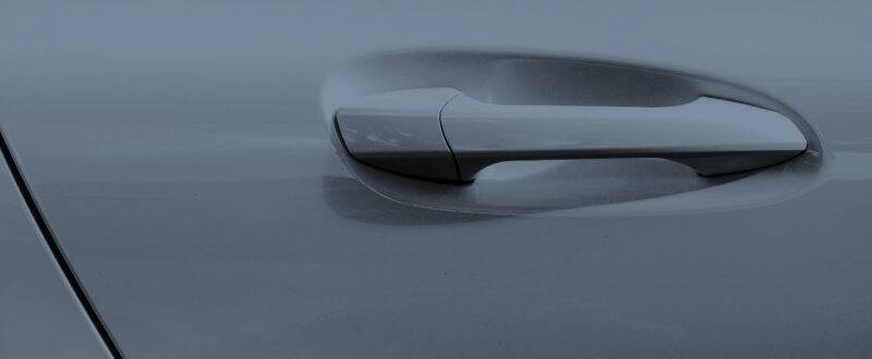Chrome Blue Pearl Metallic touch up paint for Mitsubishi