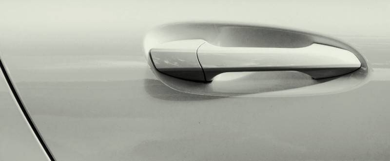 Cirrus White touch up paint for Saab