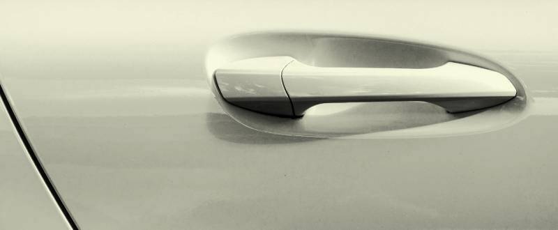 Colonial White touch up paint for Ford