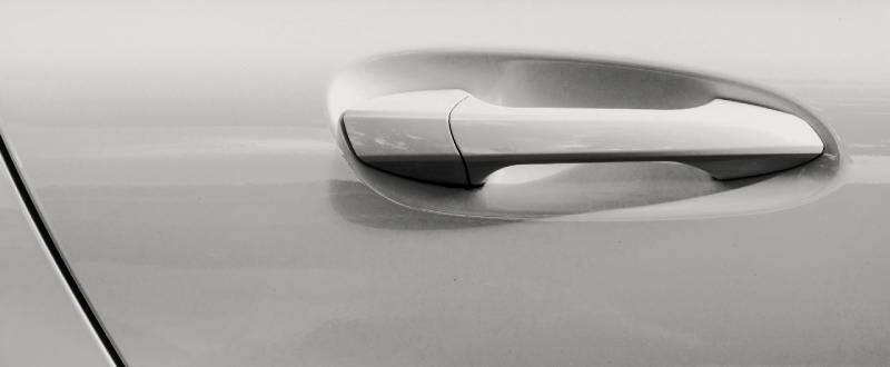 Cool Silver Metallic touch up paint for Mitsubishi