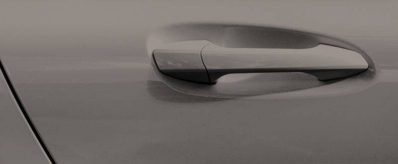 Dark Gray Metallic touch up paint for Chevrolet