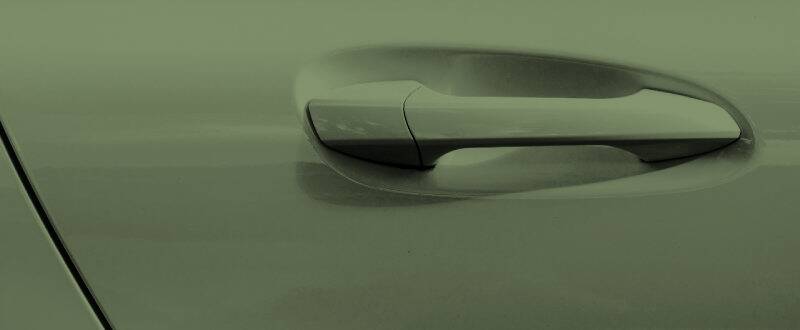 Deep Peridot Metallic touch up paint for Lexus