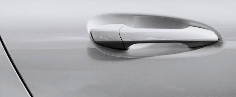 Denver Silver Metallic touch up paint for Mitsubishi