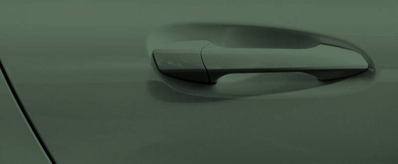 Emerald Jewel Metallic  touch up paint for Isuzu