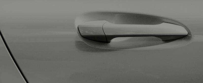 Flint Gray Metallic touch up paint for Mercedes-Benz