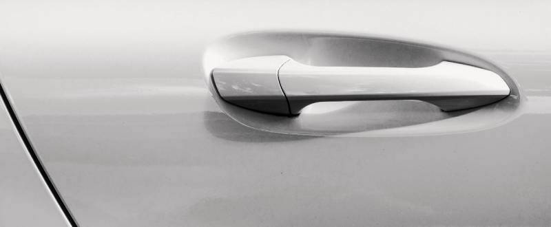 Frost White  touch up paint for Isuzu