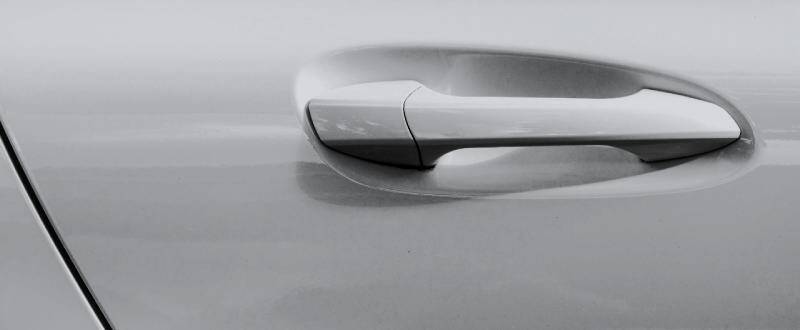 Grace Silver Metallic  touch up paint for Dodge