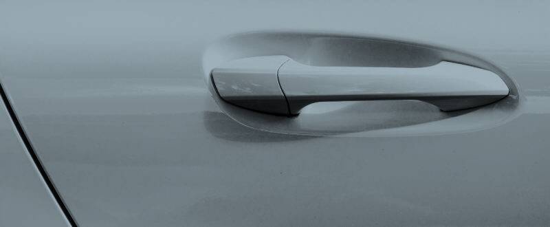 Guard Metallic touch up paint for Ford