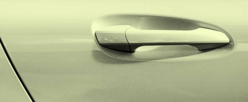 Hakuba Silver Metallic touch up paint for Land-Rover