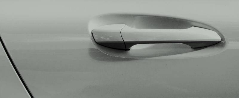 Hamilton Silver Metallic touch up paint for Mitsubishi