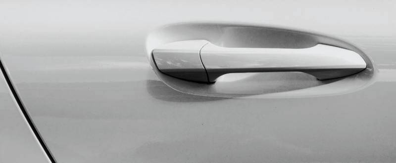 Indus Silver Metallic  touch up paint for Jaguar