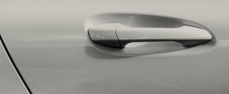 Iridum Silver Metallic touch up paint for Mercedes-Benz