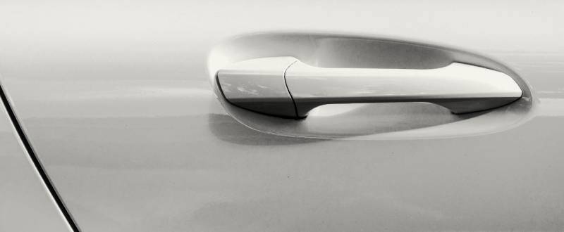 Ivory White touch up paint for Chrysler