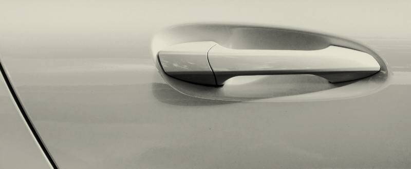 Ivory Parchment Pearl Tri-Coat touch up paint for Lincoln