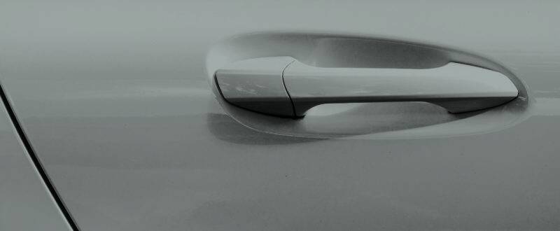 Kaiser Silver Metallic  touch up paint for Isuzu