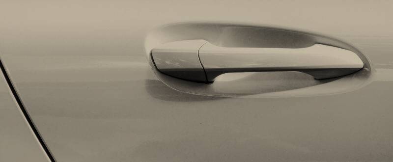 Light Autumnwood Metallic  touch up paint for GMC