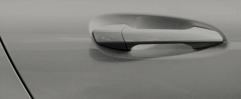 Light Gray Metallic  touch up paint for Chevrolet