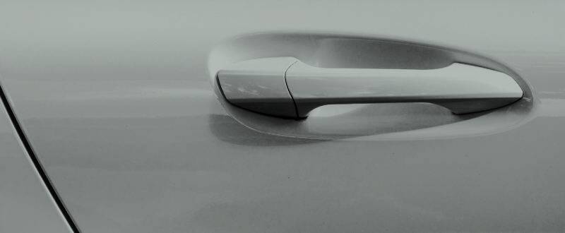 Light Iris Pearl Metallic  touch up paint for Dodge