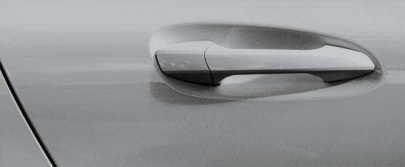 Light Pewter Metallic touch up paint for Nissan