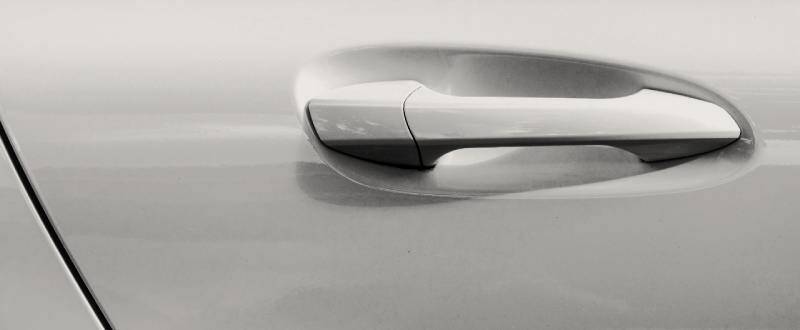 Light Silver Metallic  (matt) touch up paint for Chevrolet