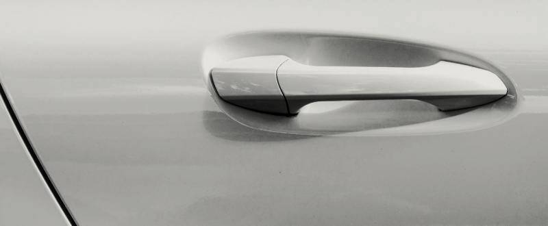 Light Tarnished Silver Metallic  touch up paint for Chevrolet