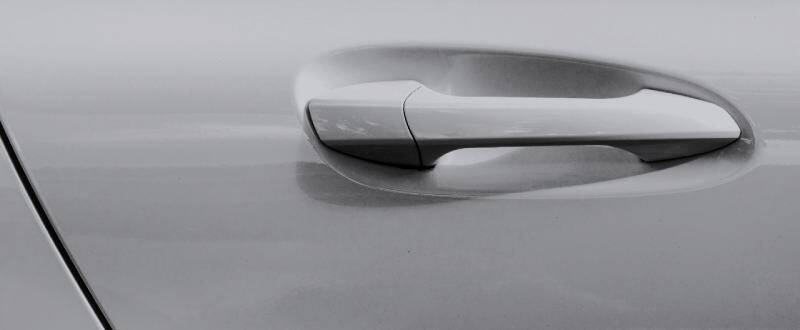 Light Titanium Metallic touch up paint for Ford