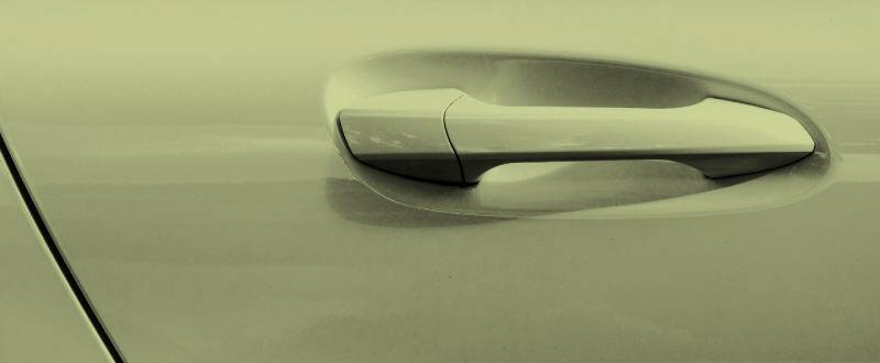 Linear Pearl touch up paint for Volvo