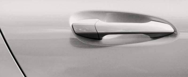 Liquid Silver Metallic touch up paint for Mitsubishi