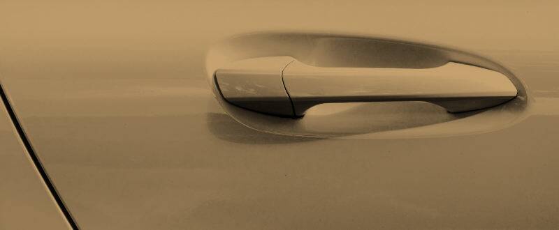Medium Tundra Metallic touch up paint for Dodge